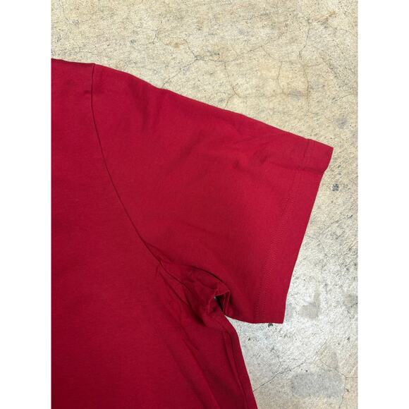 Dolce & Gabbana Red Logo Patch T-Shirt — Men’s Designer Streetwear Essential - Picture 14 of 16